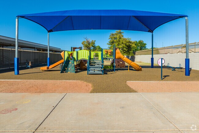 Paradise Valley celebrates learning at Quail Run Elementary.
