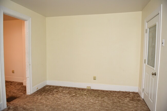2312 18th St unit 2312 1/2 18th Street, Altoona, PA 16601 - photo 4