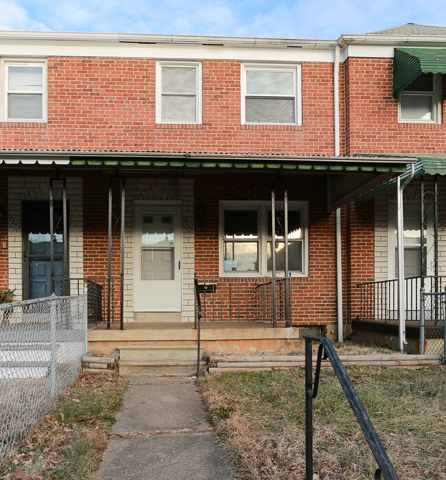 2205 Redthorn Rd, Middle River, MD 21220