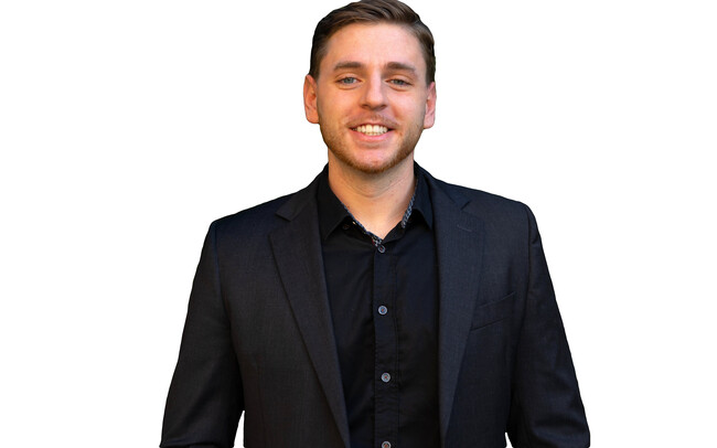 Agent Photo