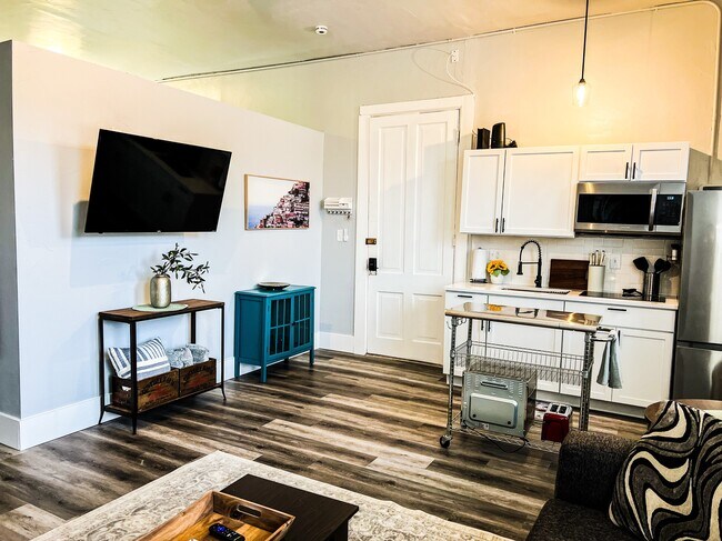 427 E Mill St unit 1, Plymouth, WI 53073 - photo 6