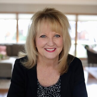 Debra Rasala-Finnegan