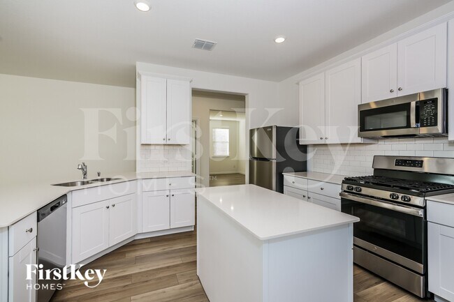 929 High Noon Dr, Haslet, TX 76052 - photo 5