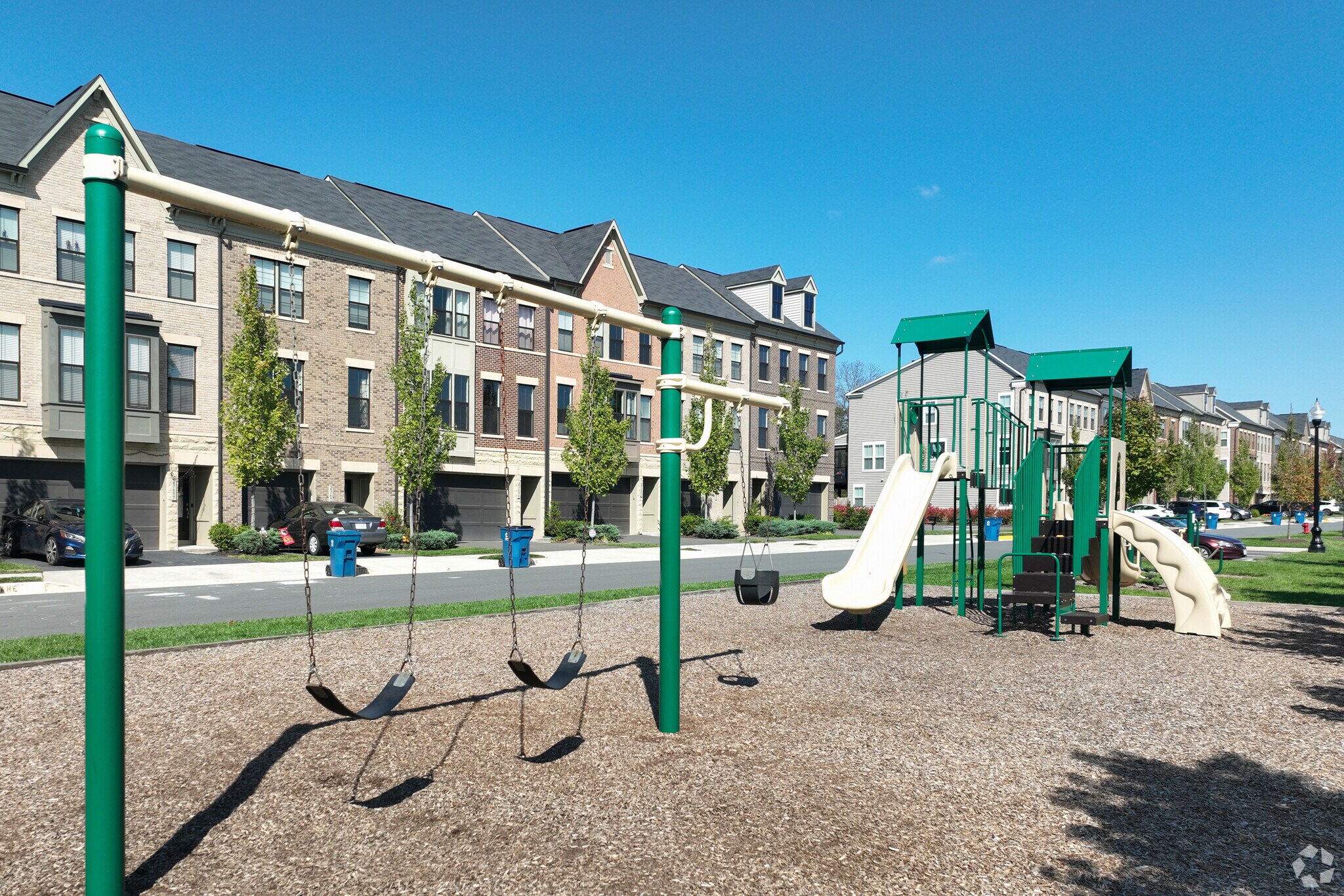 About Brambleton Schools, Demographics, Things to Do