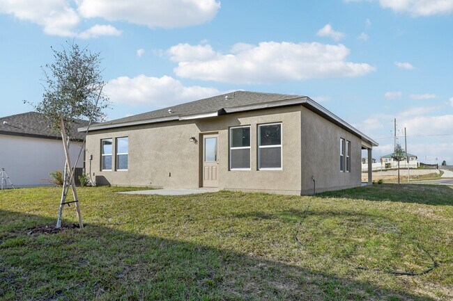 3235 Carnation Ave, Haines City, FL 33844 - photo 5