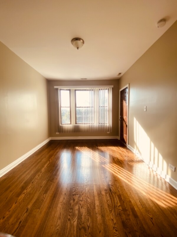 4147 S Prairie Ave unit 3N, Chicago, IL 60653 - photo 3