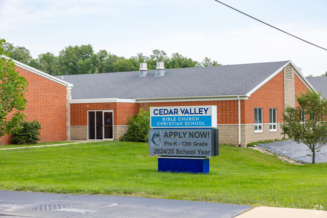 Cedar Valley Christian School is home of the Huskies.