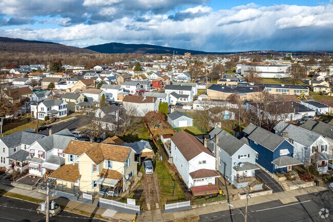 Exeter features a well-planned grid layout that offers residents a distinctly suburban atmosphere.