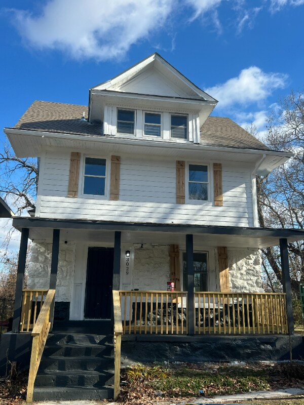 3029 Woodland Ave, Kansas City, MO 64109 - photo 1