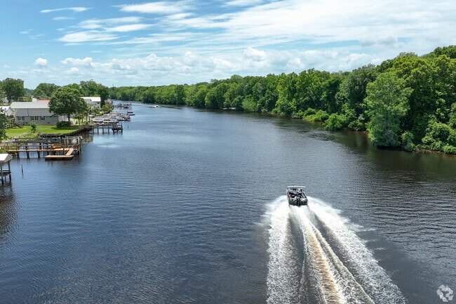 Boating along the Intracoastal Waterway offers scenic access to Myrtle Beach and coastal towns.