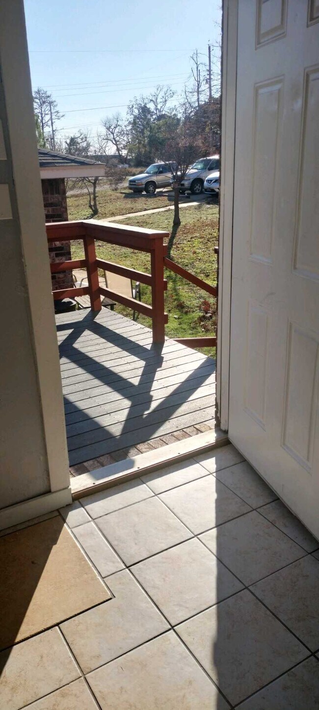 506 Buena Vista Ave unit 506 Buena Vista, van Buren, AR 72956 - photo 2