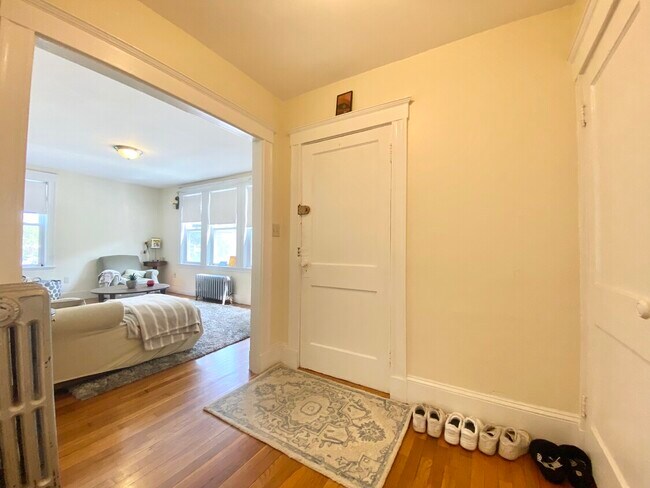 112 Allston St unit 4, Boston, MA 02134 - photo 6