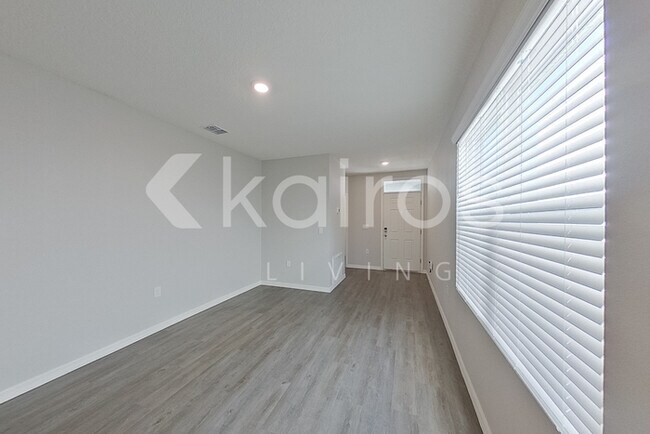 32044 Katelin Cir, Leesburg, FL 34748 - photo 6