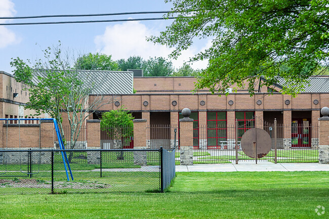 Test scores and student progress are both above average at Indian Fields Elementary School.