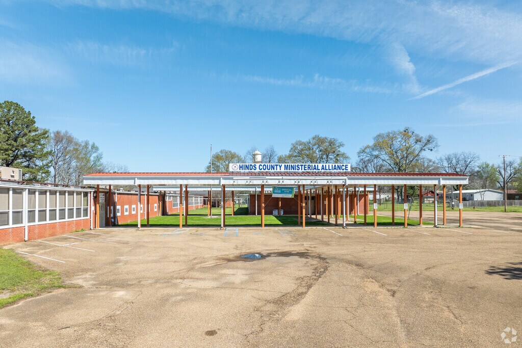 Main Street Alternative School is an alternative school in Bolton.