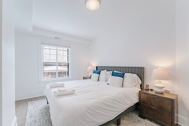 11321 Hessler Rd unit ID1365988P, Cleveland, OH 44106 - photo 2