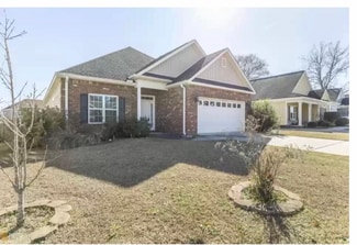 211 Gray Fox Crossing, Bonaire, GA 31005
