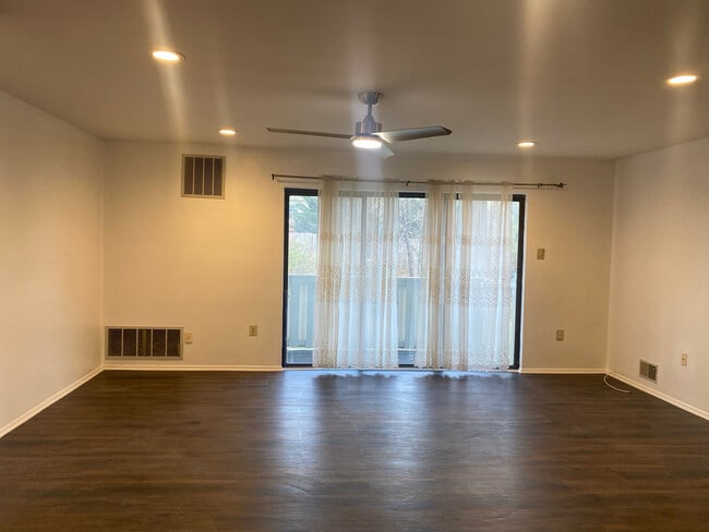 1903 Jefferson Ct unit 1903 Jefferson Court, North Wales, PA 19454 - photo 7