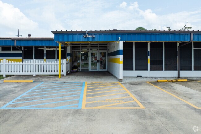 Wyandotte Elementary School teachers provide a quality education to their students.