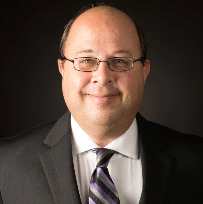 Douglas Hahn