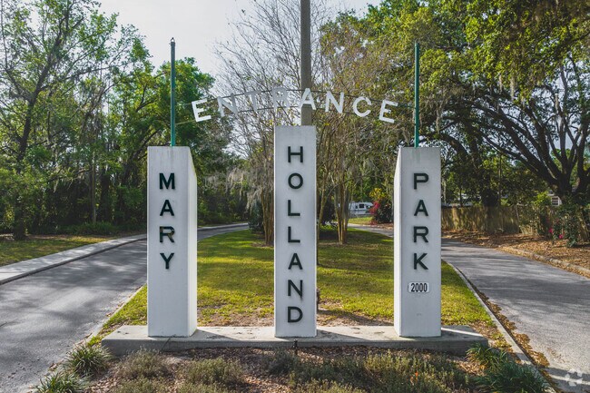 For a great afternoon nearby Gordon Heights, families flock to the Mary Holland Park.