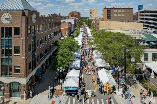 Ann Arbor hosts numerous annual events such as the Art Fair.