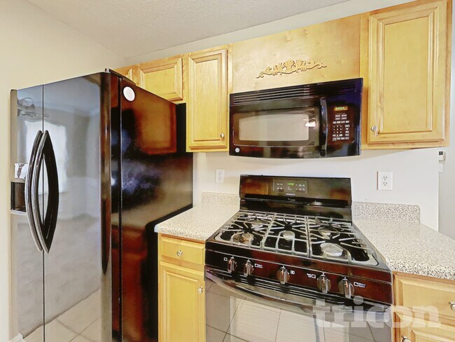 5849 Black Top Way, Fairburn, GA 30213 - photo 6