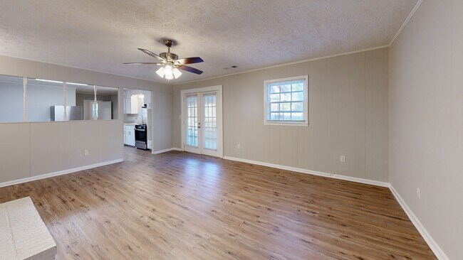 258 Pickett Bridge Rd, Covington, GA 30016 - photo 2