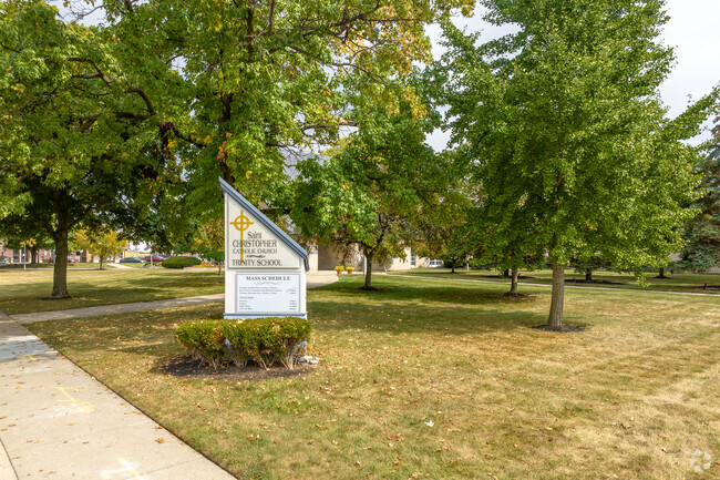 Trinity Elementary School is a private, Catholic school located in Grandview Heights.