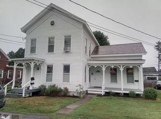 21 Hoosick St Unit 2R, Hoosick Falls, NY 12090