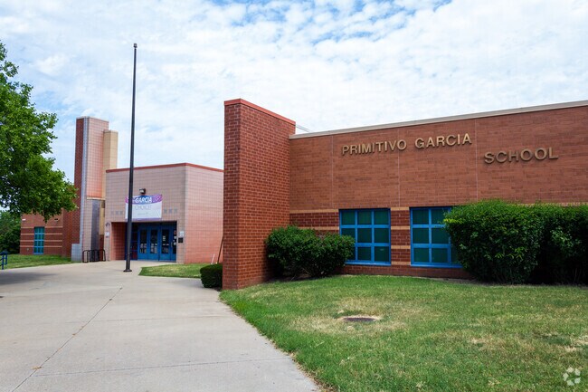 Primitivo Garcia Elementary School serves the students of Paseo West.