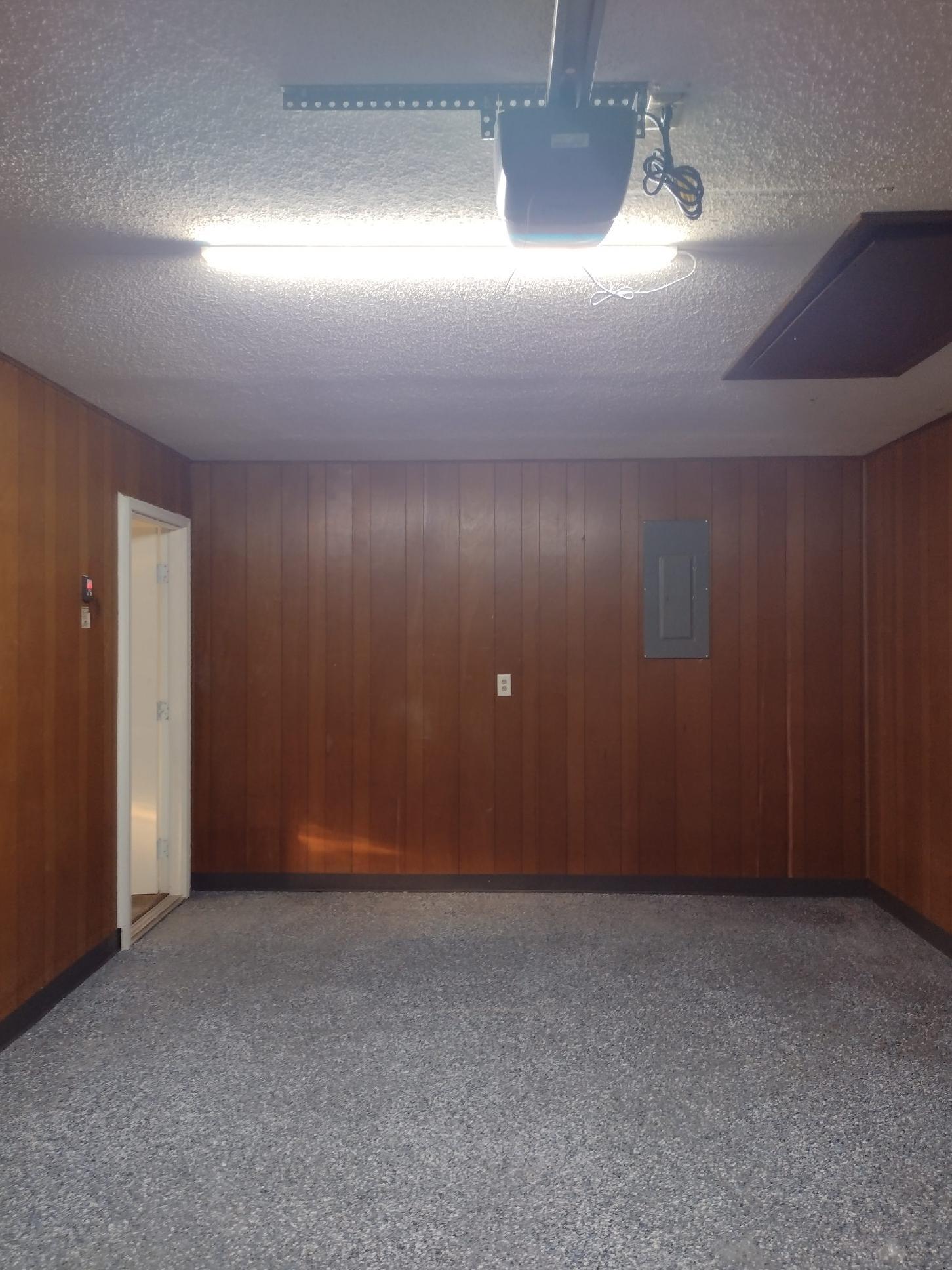 2046 Brookhaven Dr unit 2048 Left side, Lima, OH 45805 - photo 1