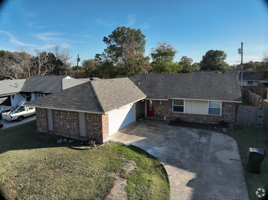 1516 Armstrong Dr, Plano, TX 75074 - photo 2