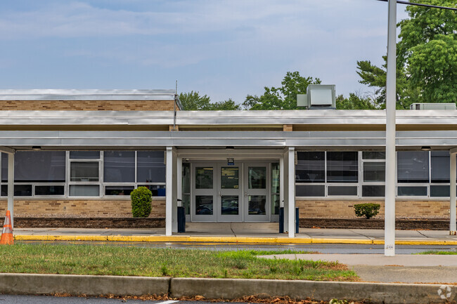 West Brook Middle School opens its doors to students in 5-8 grades.
