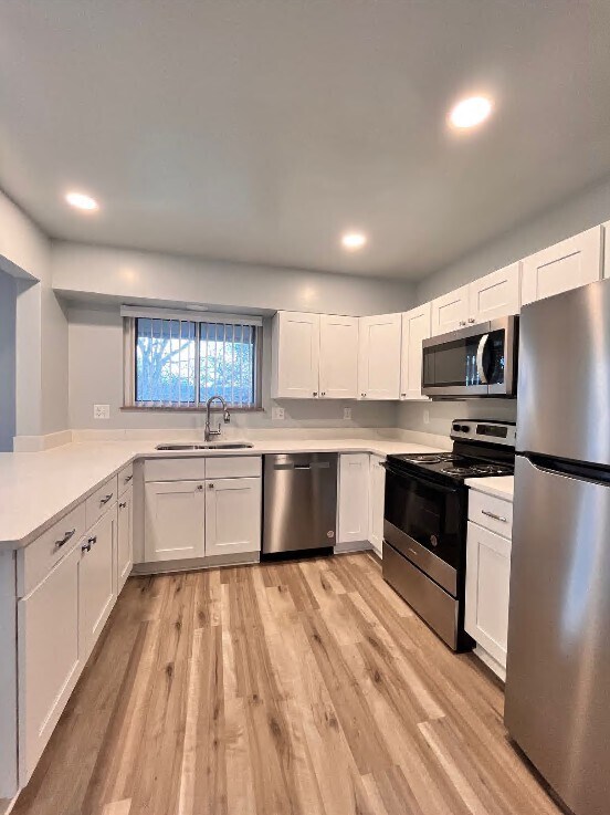 1210 W Stadium Blvd, Ann Arbor, MI 48103