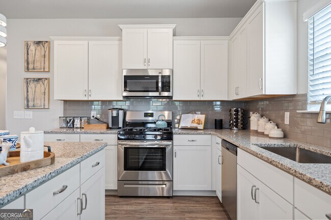 256 Shantz Way, Byron, GA 31008 - photo 4