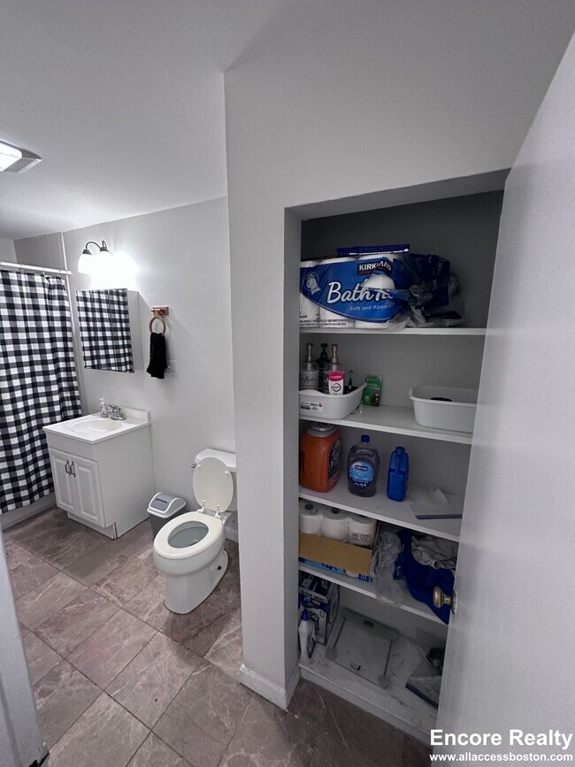 67 Chiswick Rd unit 12, Brighton, MA 02135 - photo 2