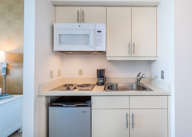 2889 Mcfarlane Rd unit ID1240509P, Miami, FL 33133 - photo 7