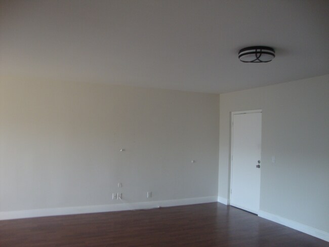 665 Enfield St unit B12, Boca Raton, FL 33487 - photo 5