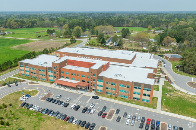 Students living in Raleigh, NC can attend Neuse River Middle School.