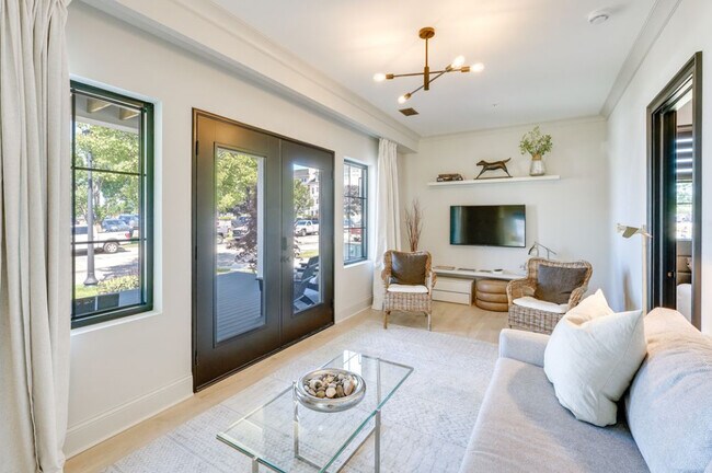 411 S Rath Ave unit 2, Ludington, MI 49431 - photo 4