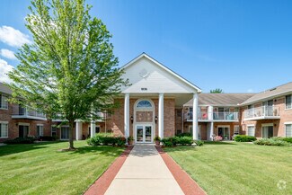 8930 W Highland Park Ave, Franklin, WI 53132