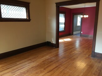 832 Jenifer St Unit 1, Madison, WI 53703