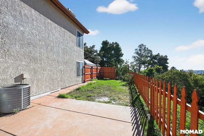 337 Apollo Dr, Vista, CA 92084 - photo 7