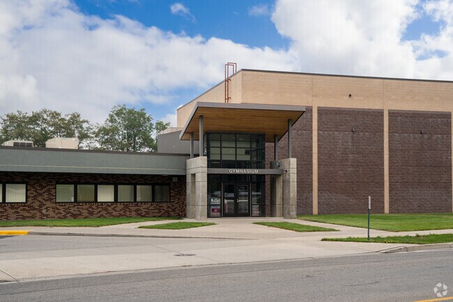 Seth Woodard Elementary sits close to many large arterials.