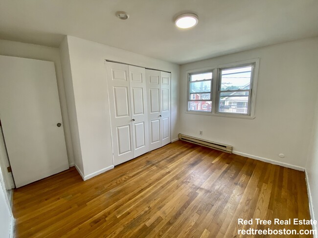95 Metropolitan Ave unit 2, Roslindale, MA 02131 - photo 7