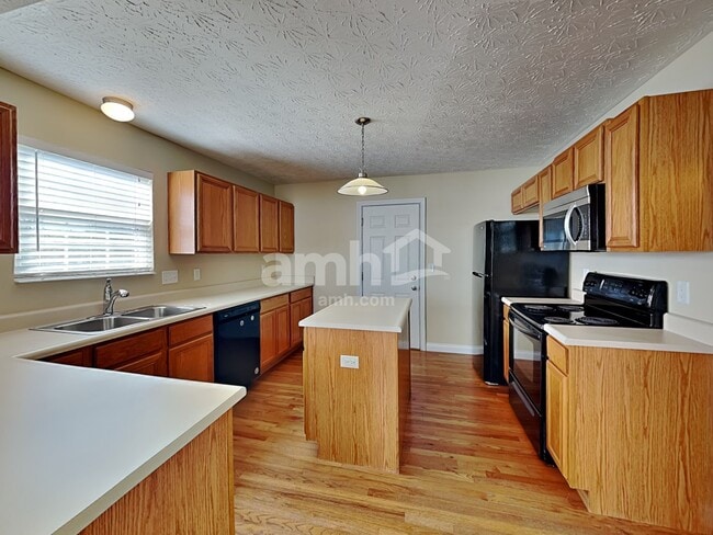 10408 Lynchburg Dr, Independence, KY 41051 - photo 3