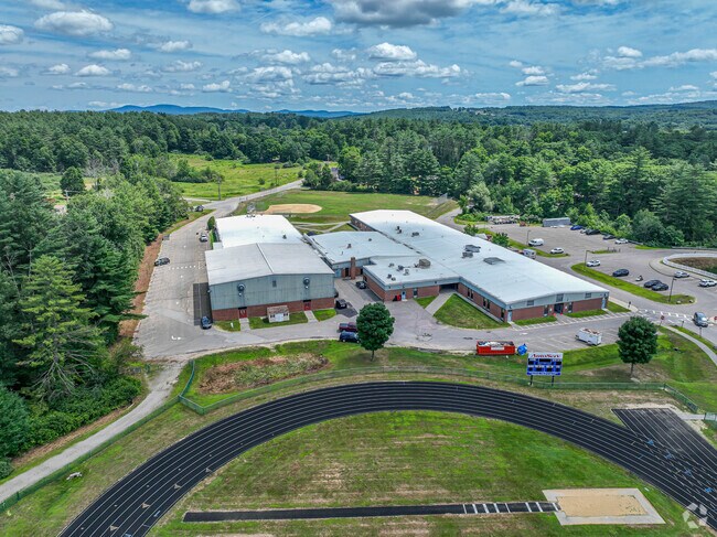 Winnisquam Regional Middle School is highly rated in Tilton.