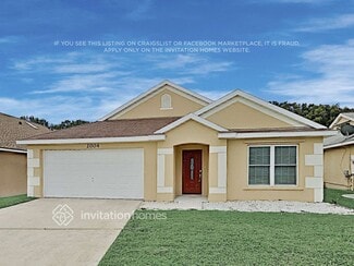 2004 Locust Berry Dr, Kissimmee, FL 34743