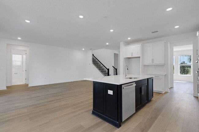 10012 Canaveral Cir unit 38529429, Sarasota, FL 34241 - photo 5